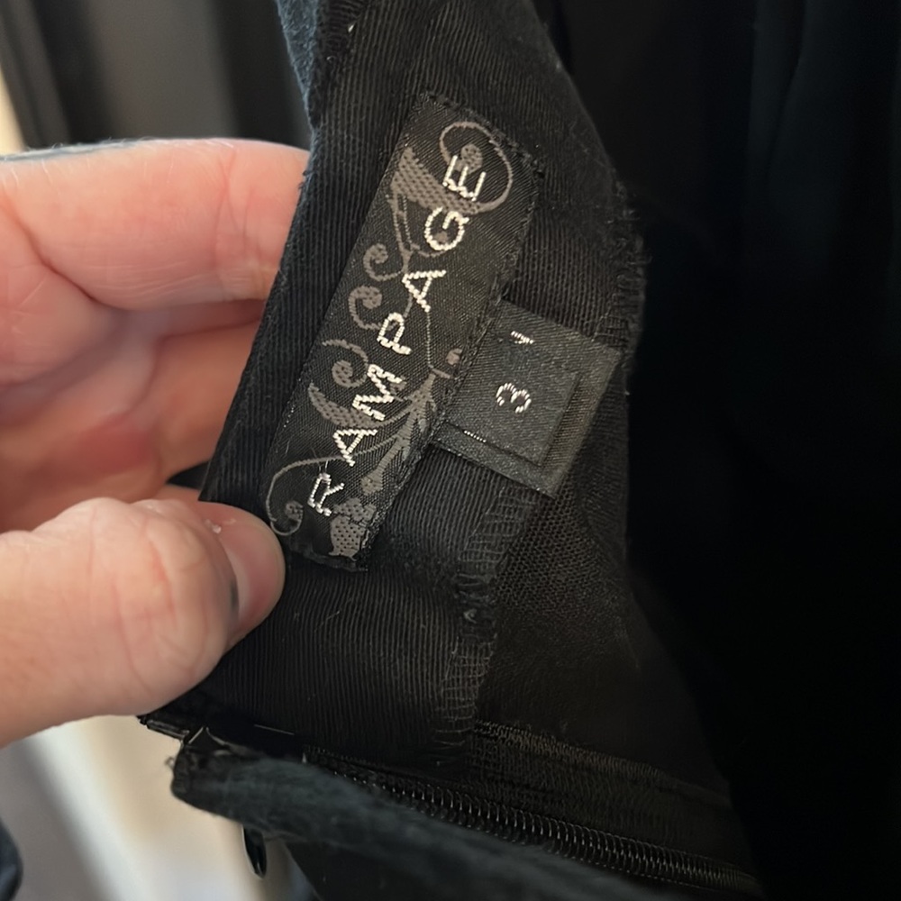 Y2K Rampage Romper - Picture 5 of 5